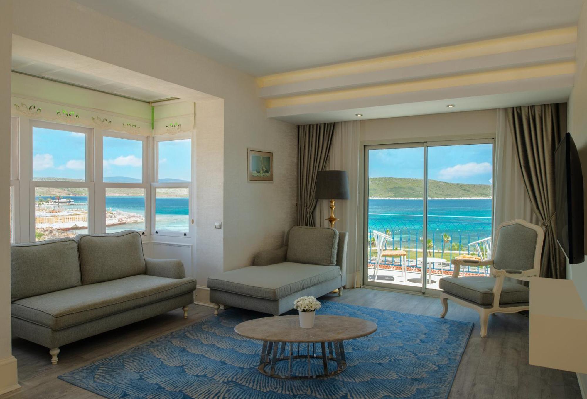 Doubletree By Hilton Cesme Alacati Beach Resort Extérieur photo