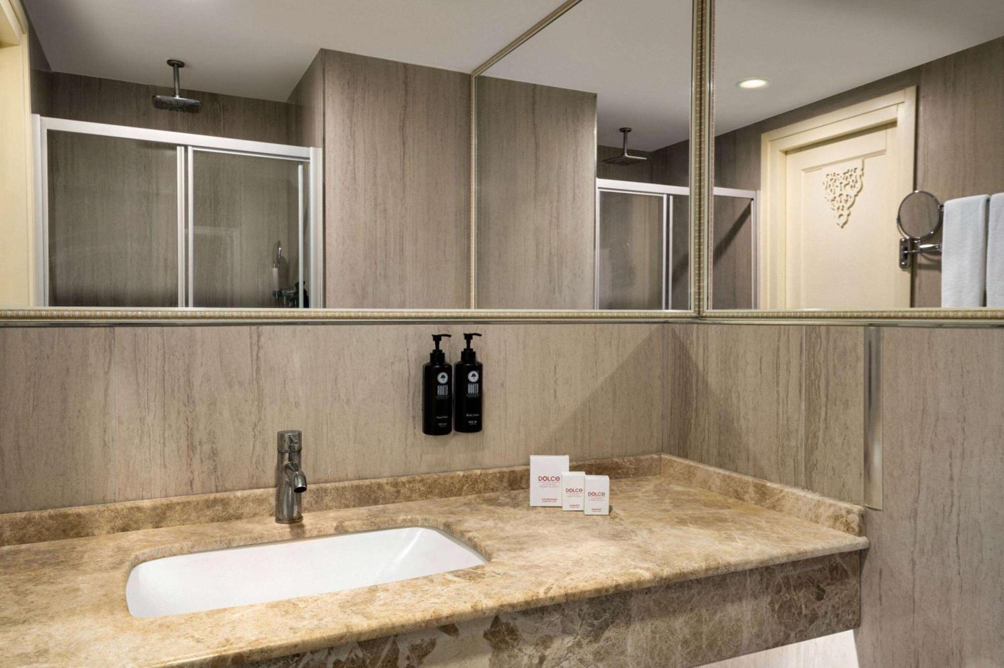 Dolce By Wyndham Cesme Alaçatı Extérieur photo