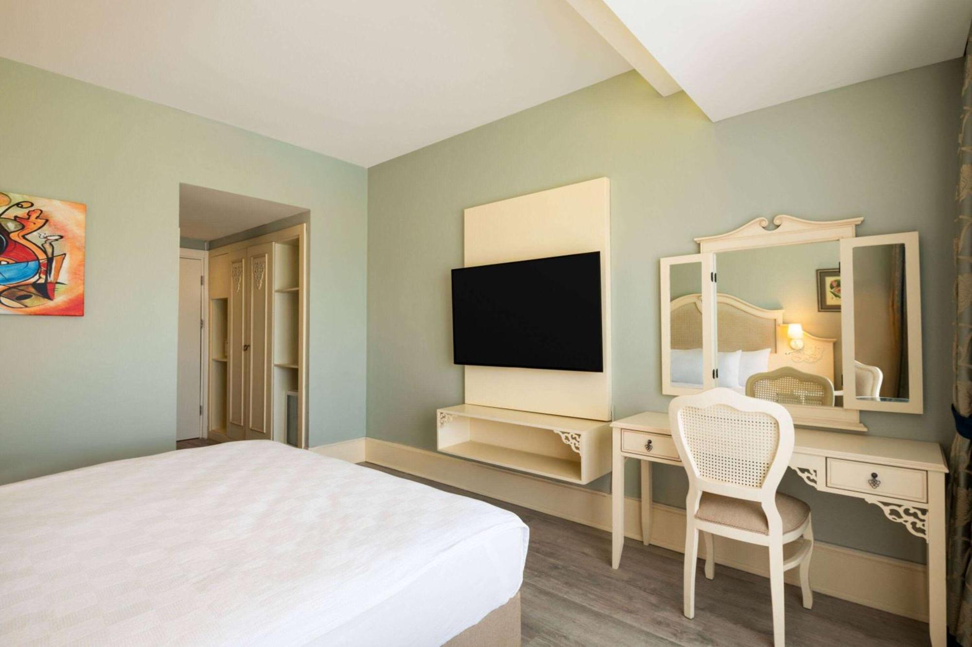 Dolce By Wyndham Cesme Alaçatı Extérieur photo