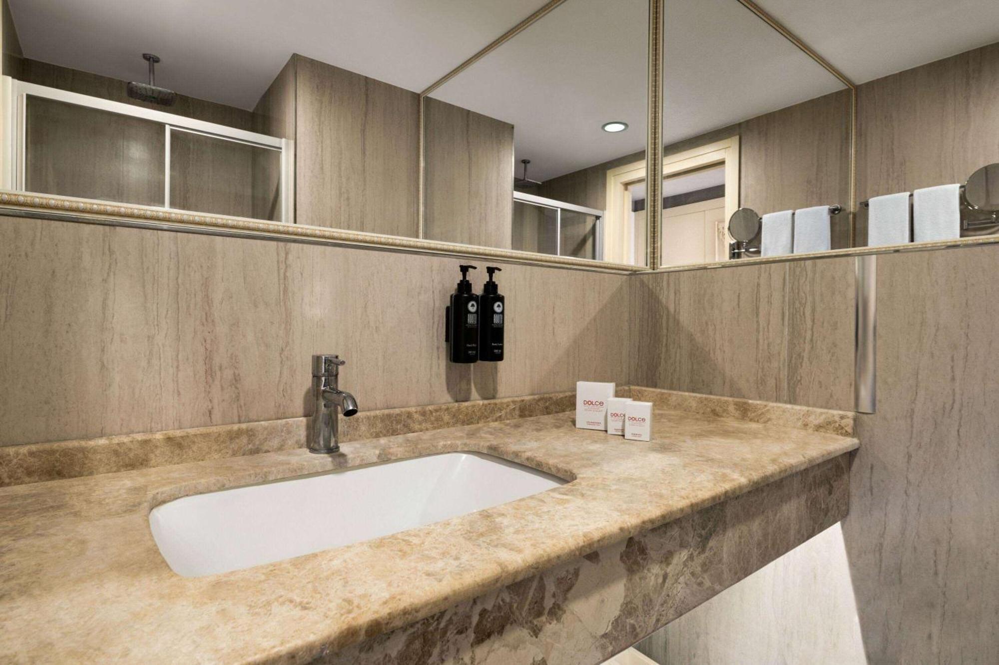 Dolce By Wyndham Cesme Alaçatı Extérieur photo