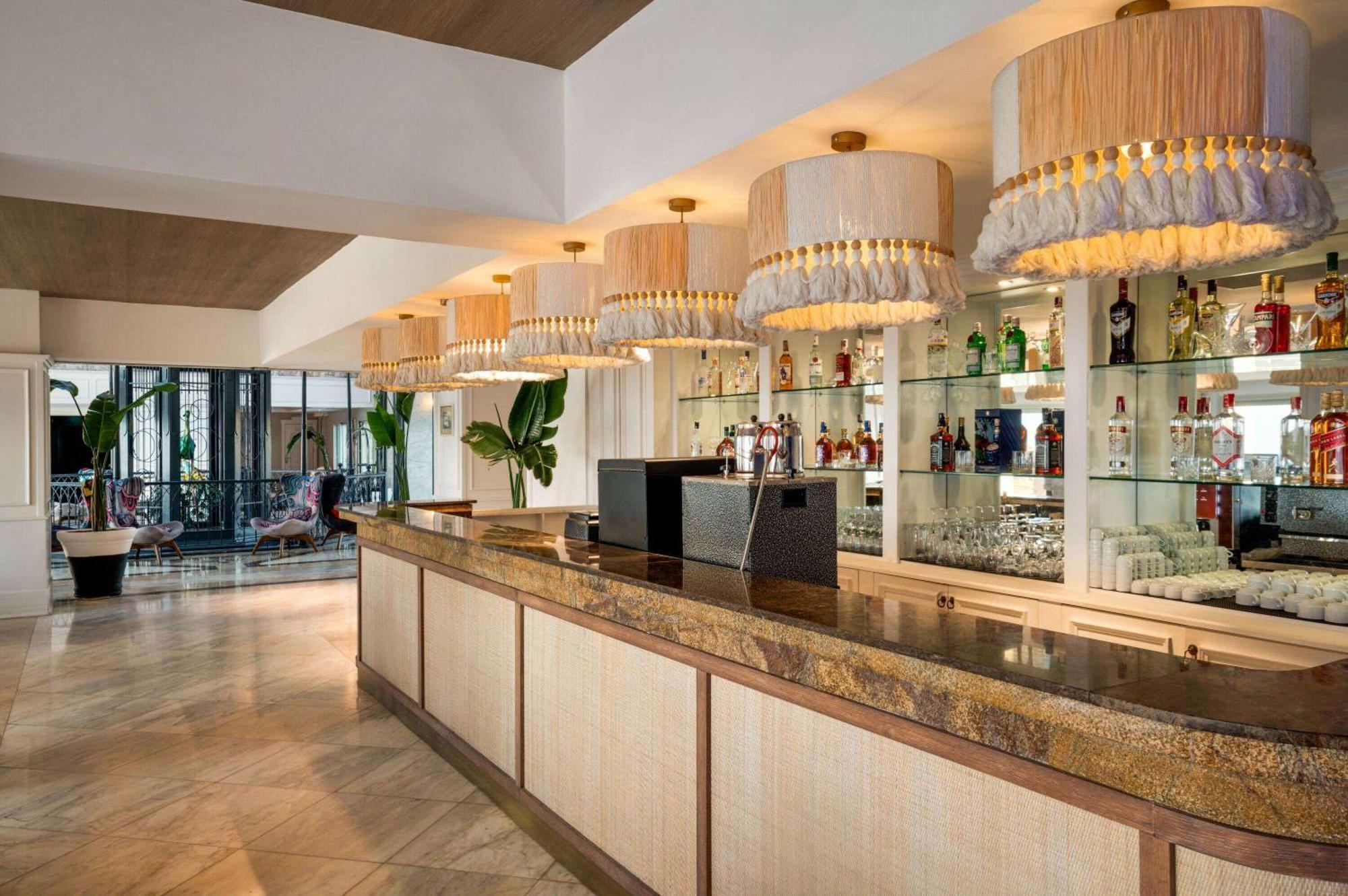 Doubletree By Hilton Cesme Alacati Beach Resort Extérieur photo